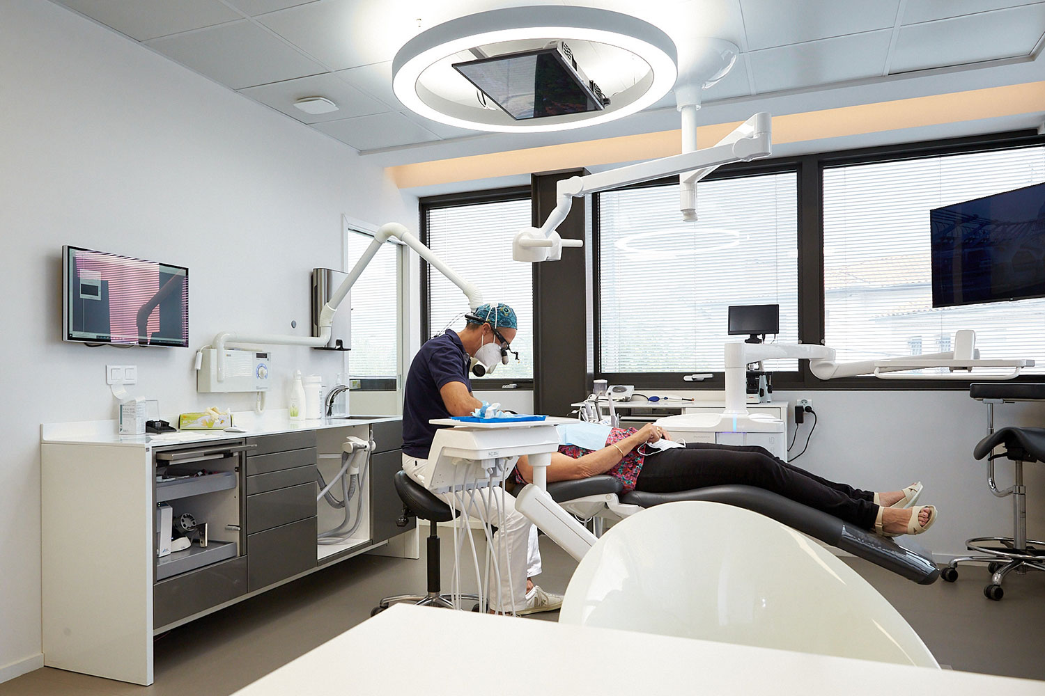 Dr Stéphane Ambille Chirurgien-dentiste à Blagnac